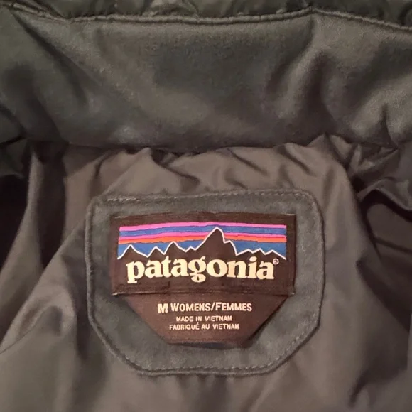 Patagonia Radalie Women's Puffer Jacket - Deep Green - Picture 3 of 5